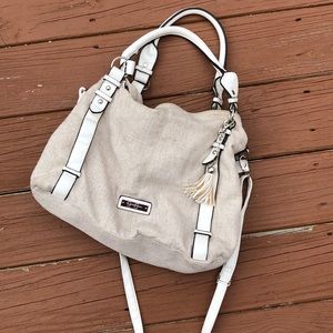 Machine washable Jessica Simpson 👜